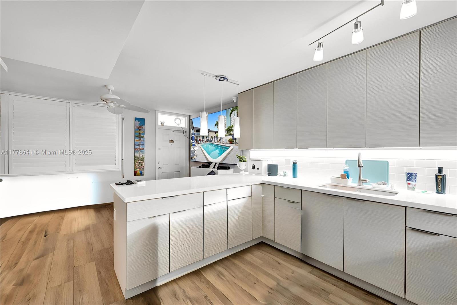 PRESIDENT CO-OP - Residential