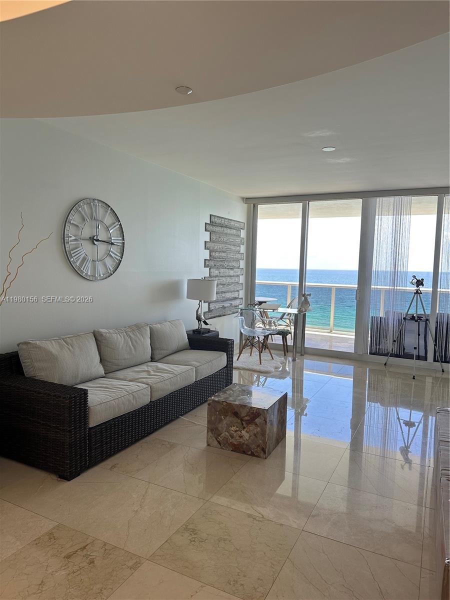 OCEAN TWO CONDO - Residential Lease