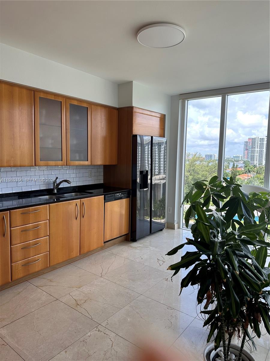 OCEAN TWO CONDO - Residential Lease