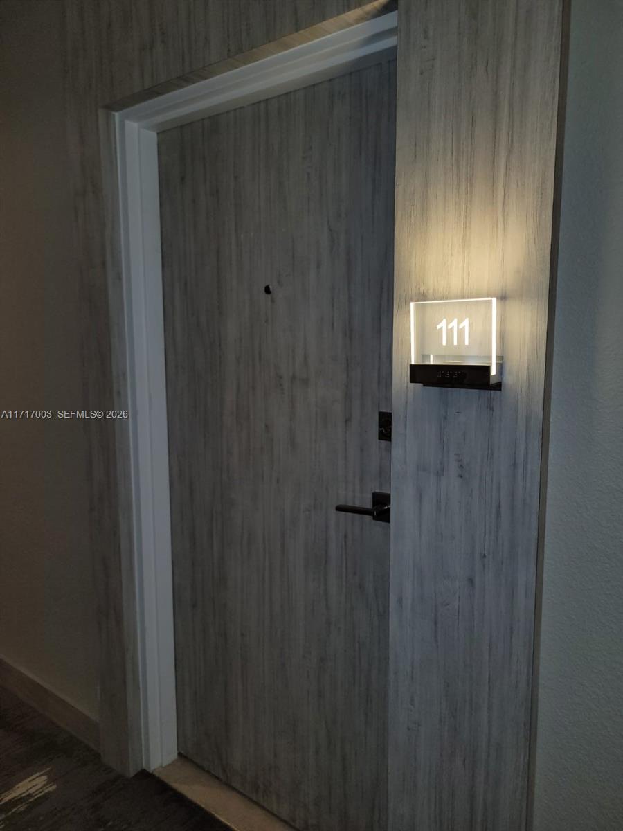 HARBOUR HOUSE - Residential