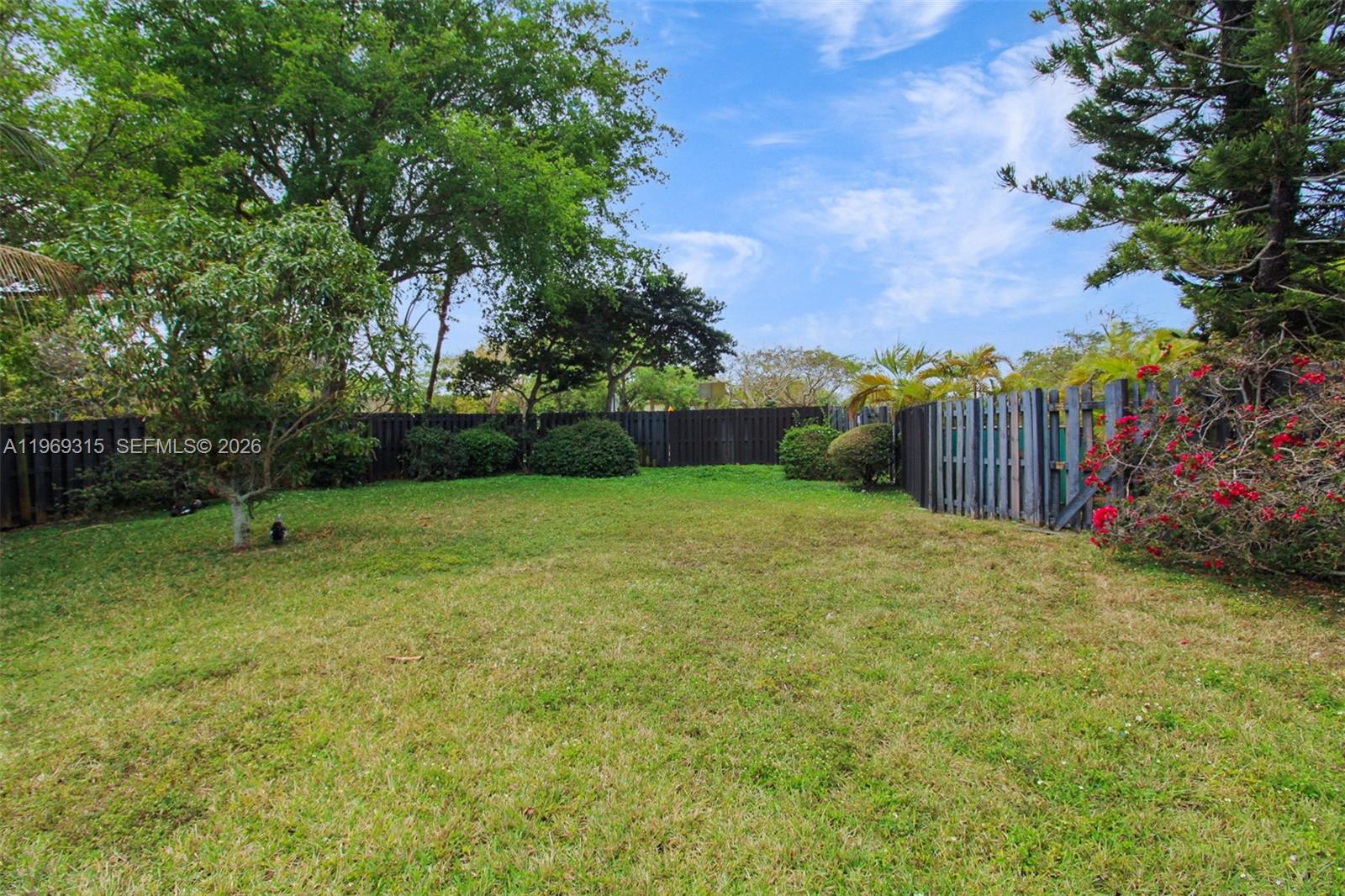 IMPERIAL GROUP - Residential