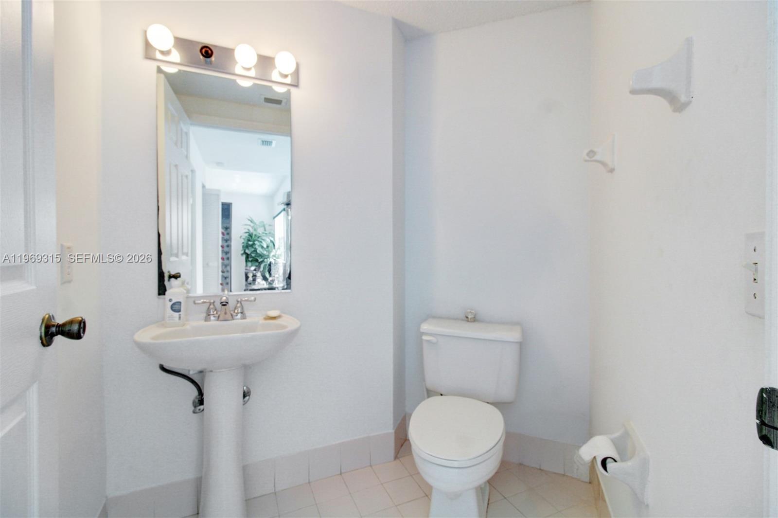 IMPERIAL GROUP - Residential