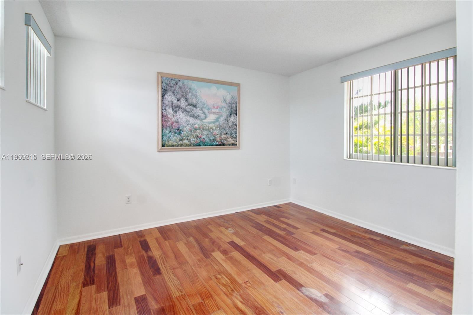 IMPERIAL GROUP - Residential