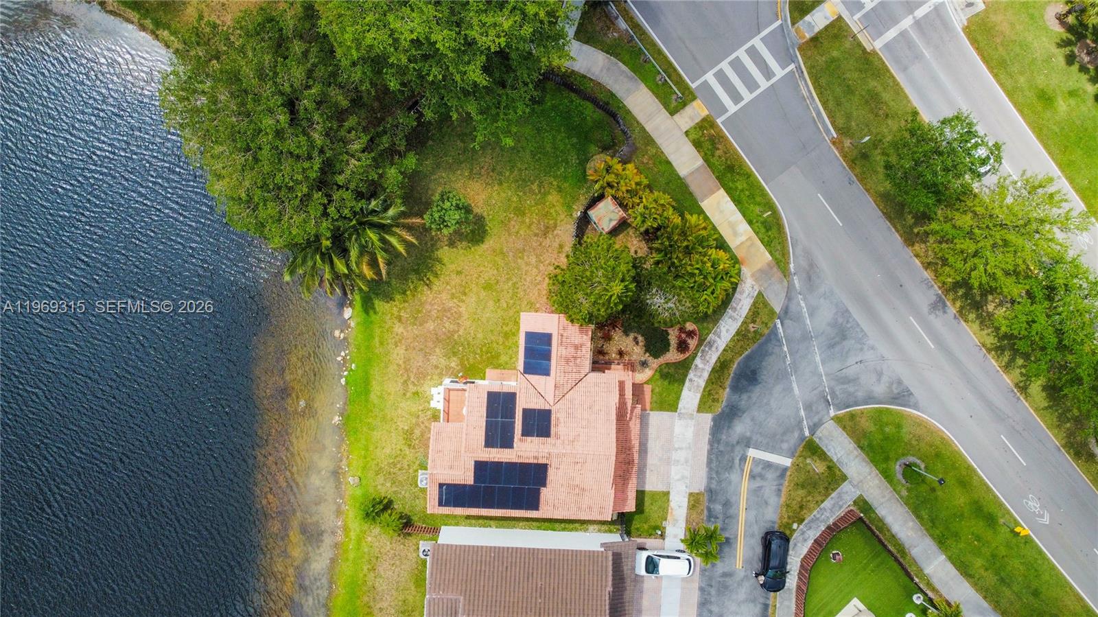 IMPERIAL GROUP - Residential