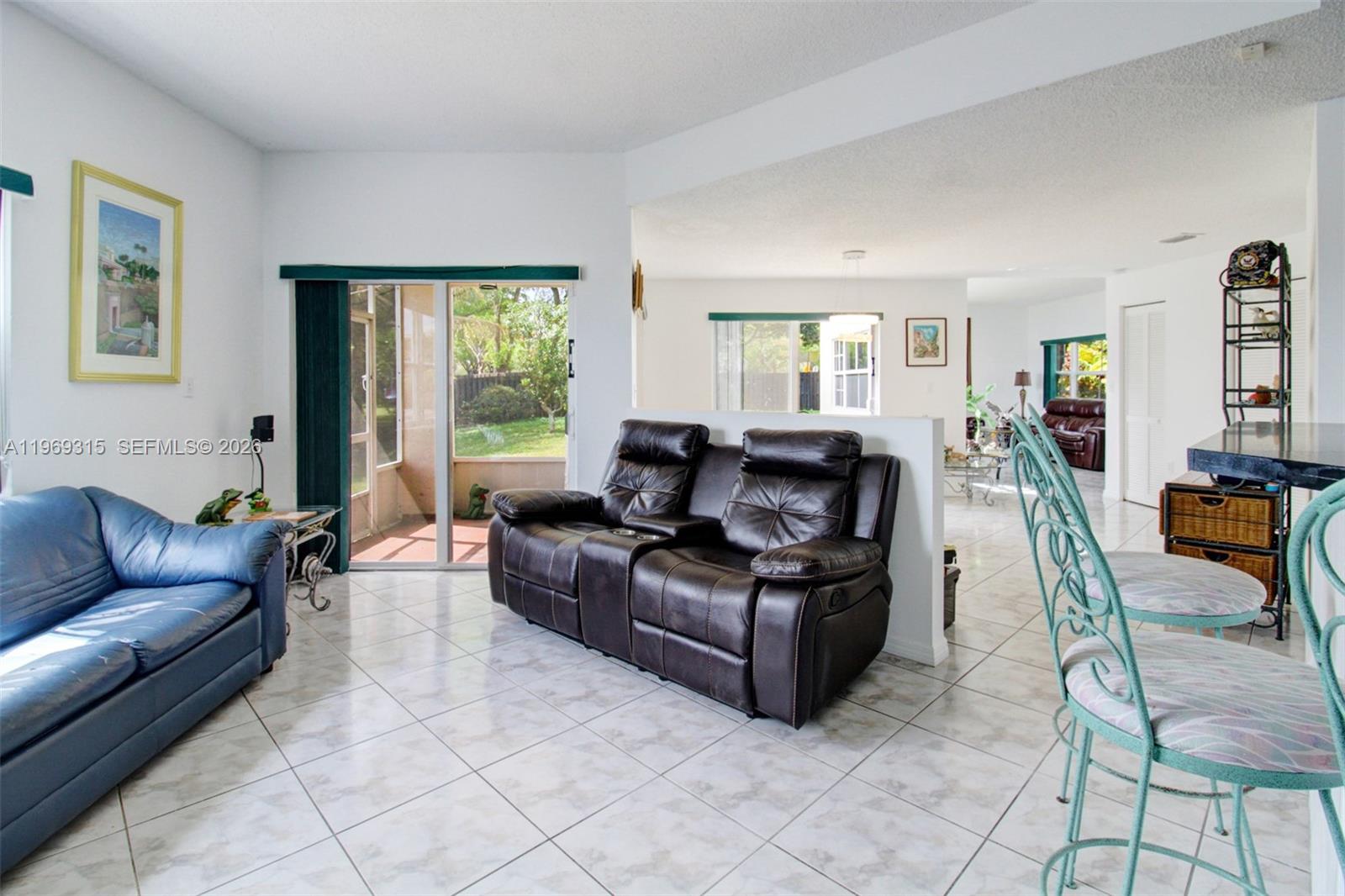 IMPERIAL GROUP - Residential