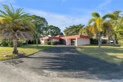 5505 Bluejack Oak Cir Tamarac FL 33319