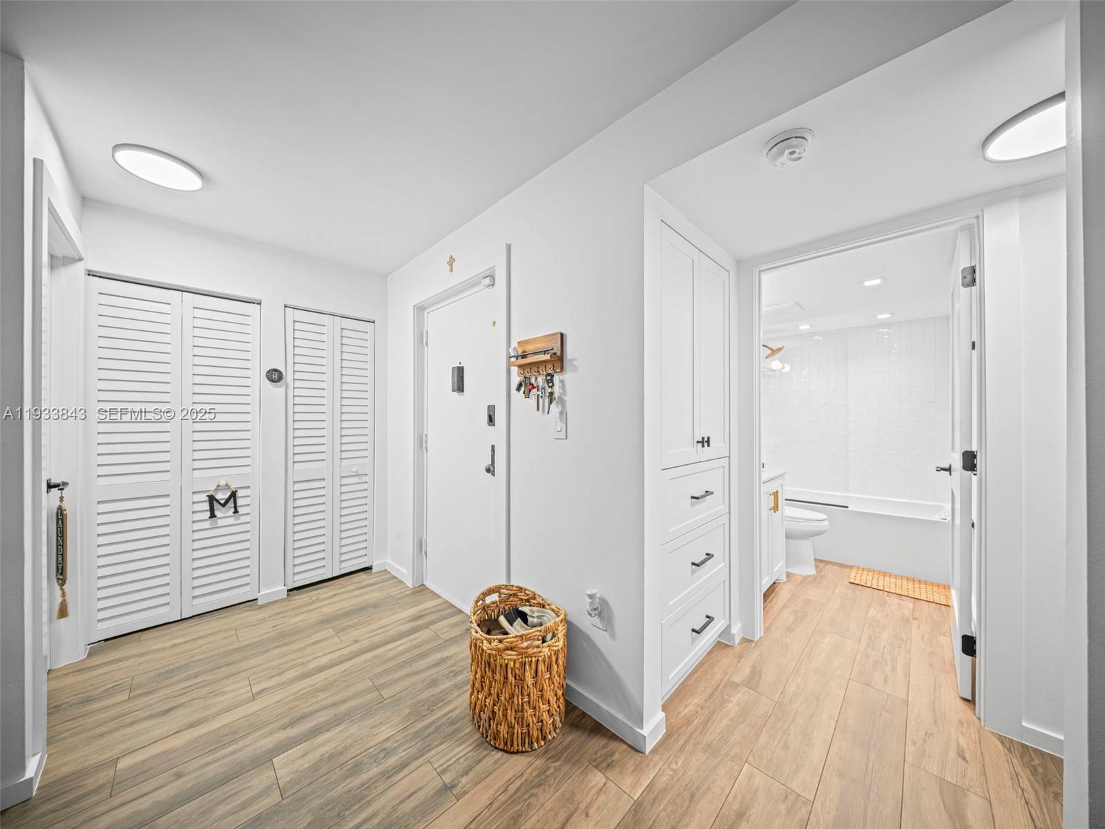 KENLAND BEND SOUTH CONDO - Residential