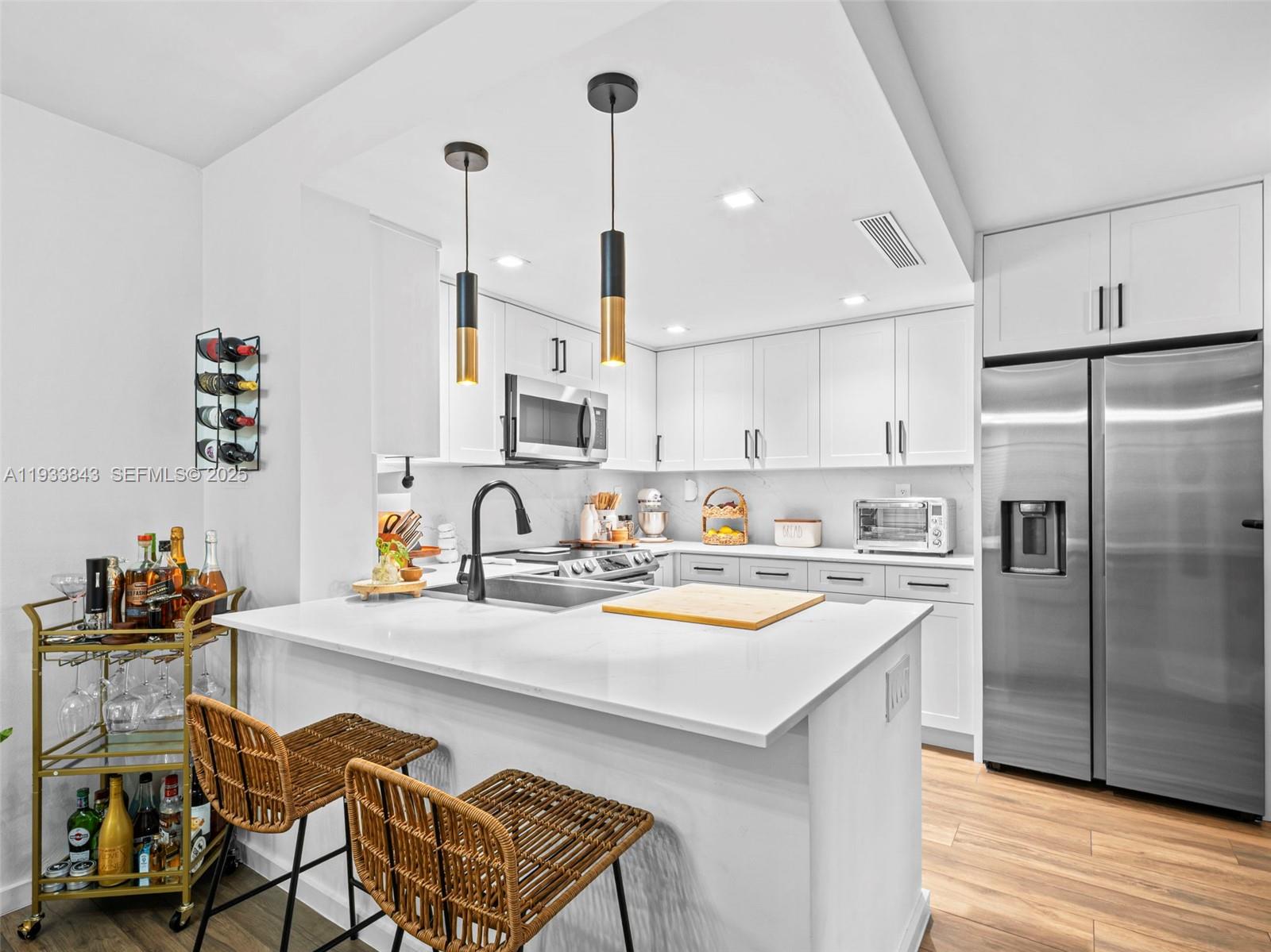 KENLAND BEND SOUTH CONDO - Residential