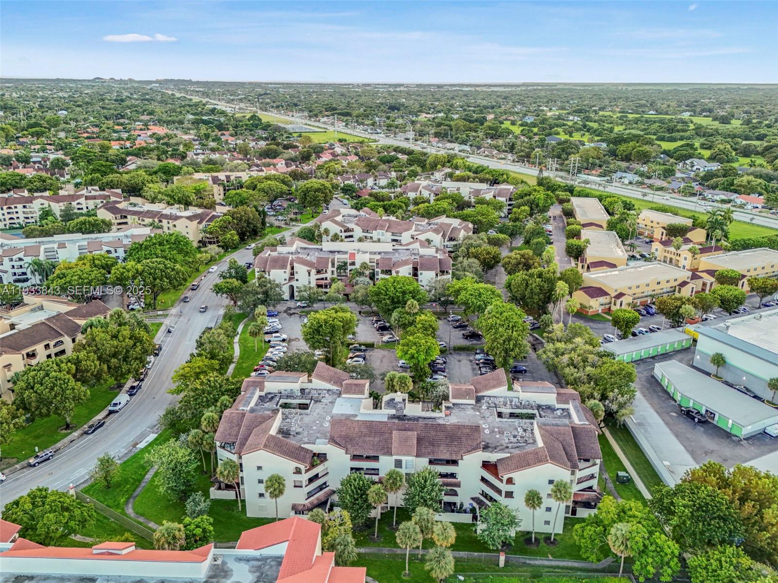 KENLAND BEND SOUTH CONDO - Residential