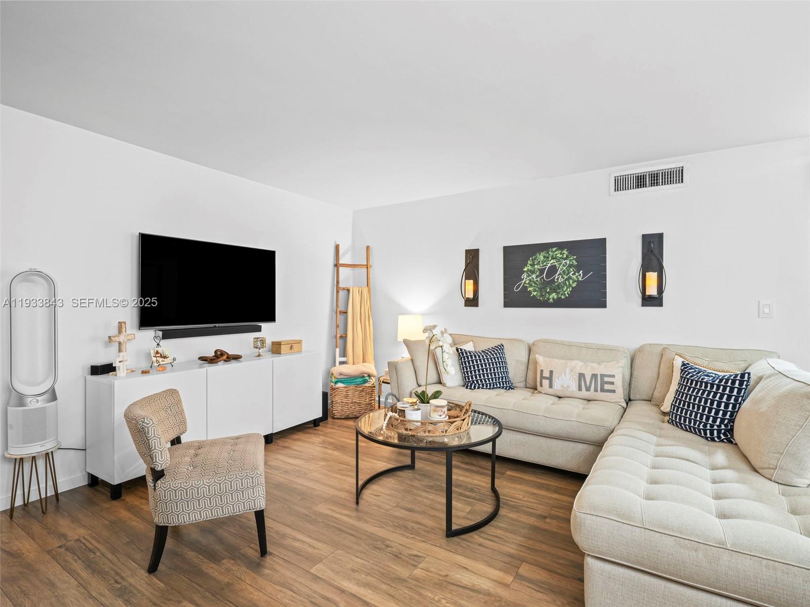 KENLAND BEND SOUTH CONDO - Residential