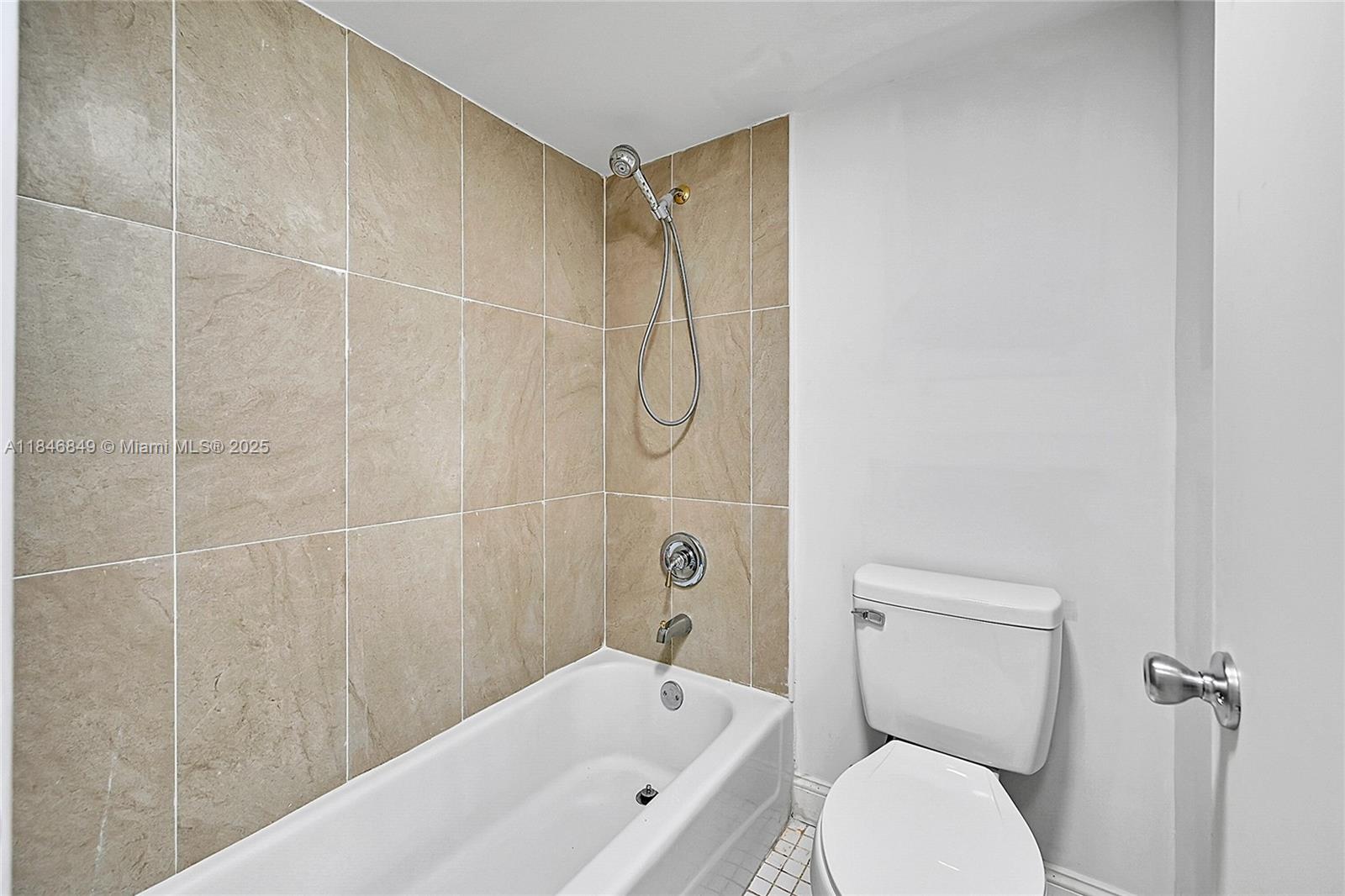 INTERNATIONAL VILLAGE AT - Residential