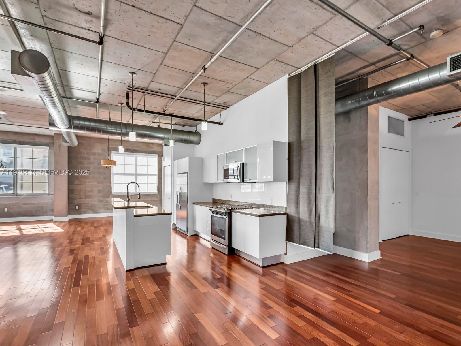 FOUNDRY LOFTS CONDO - Residential
