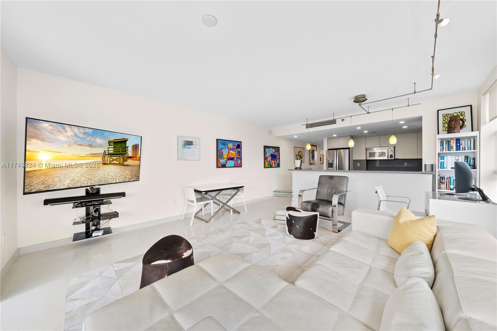 200 OCEAN DRIVE CONDO - Residential