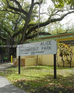 THE METROPOLITAN CONDO - Residential