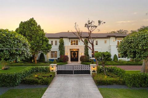 11750 SW 68th Ct Pinecrest FL 33156