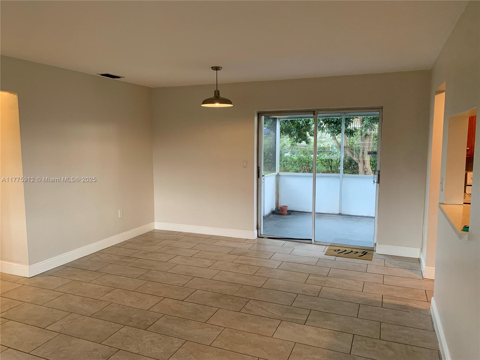 8300 NW 11th Ct