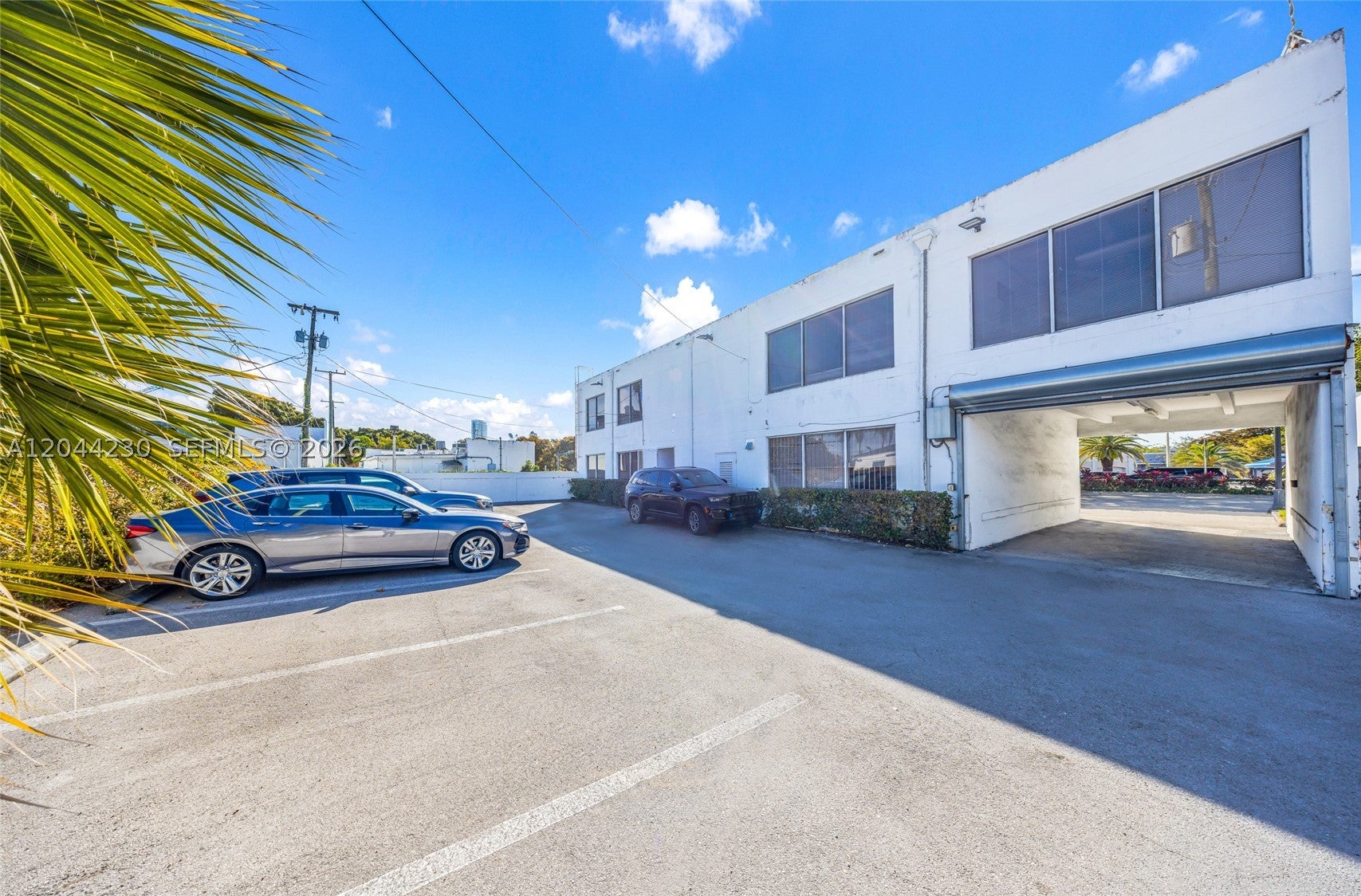 1235 SW 22nd St