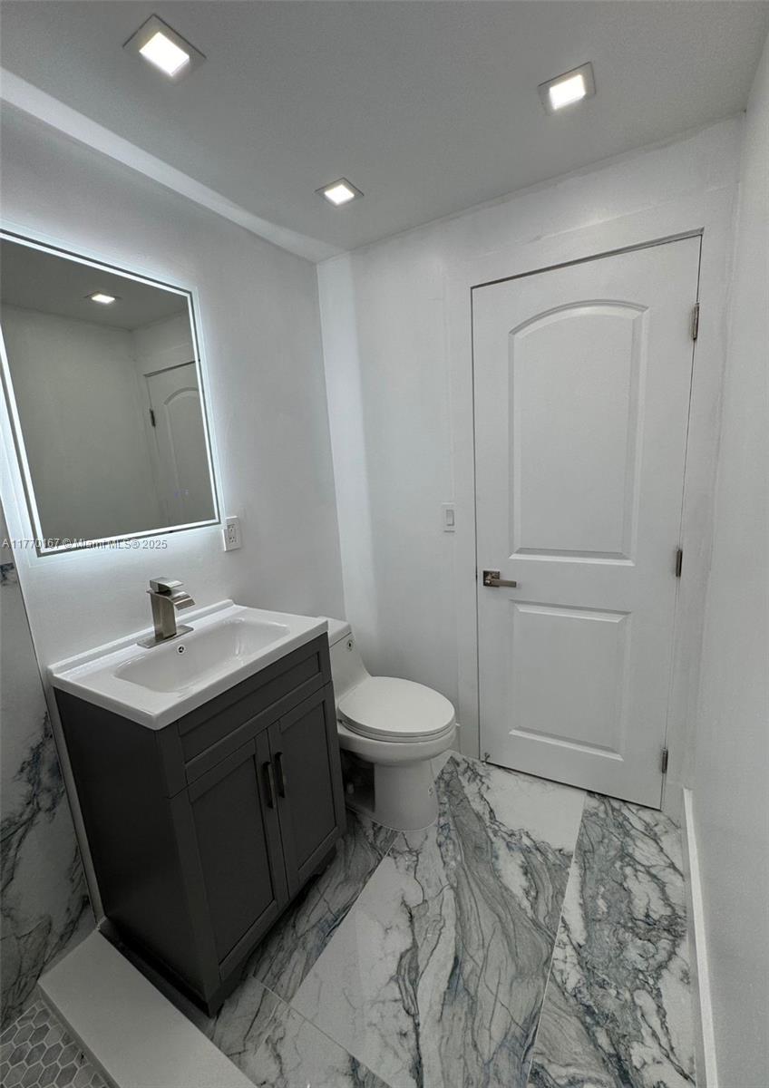 WINDS OF NOBE CONDO - Residential