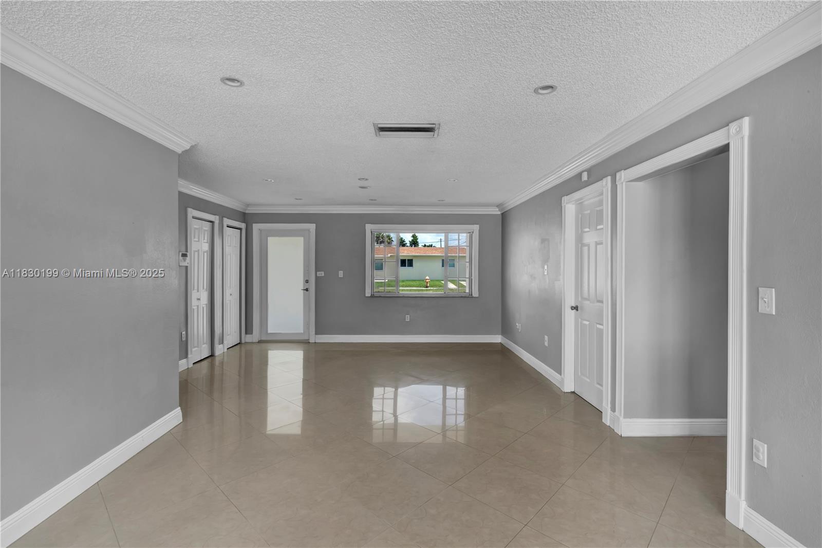 10700 SW 63rd St 10700