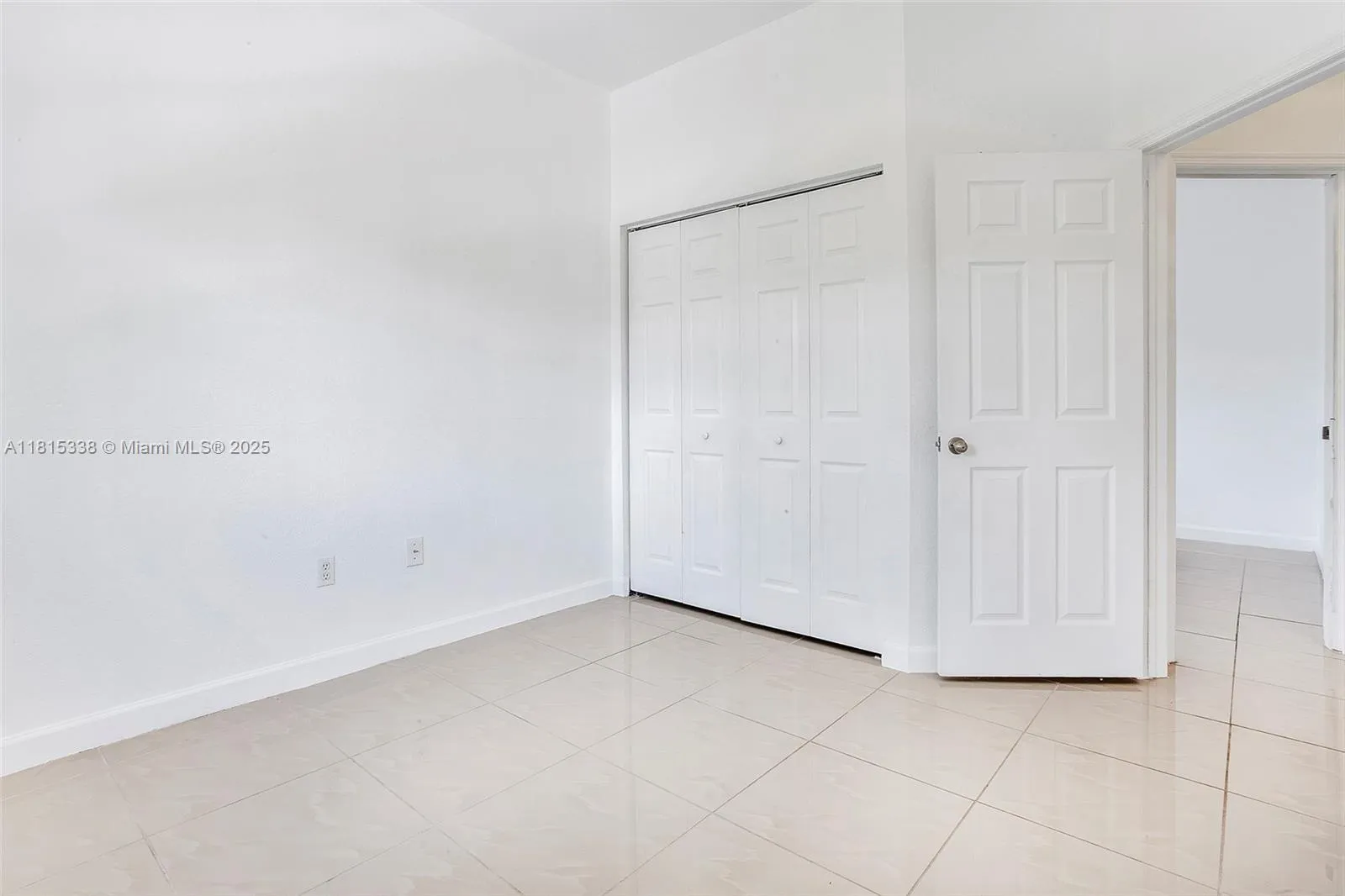 Cutler Bay, Florida 33190, United States, 4 Bedrooms Bedrooms, ,3 BathroomsBathrooms,Residential,Active,144739