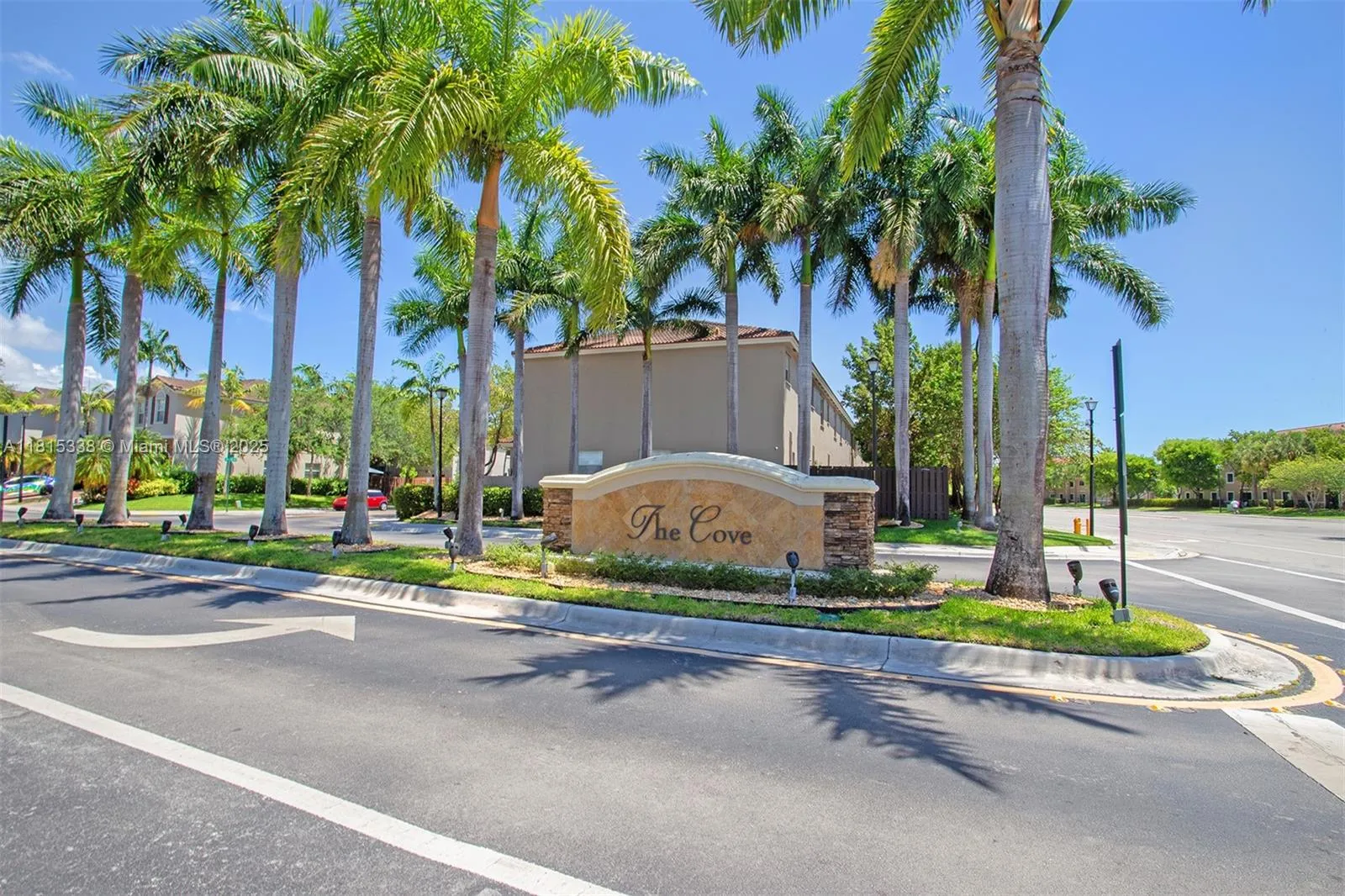 Cutler Bay, Florida 33190, United States, 4 Bedrooms Bedrooms, ,3 BathroomsBathrooms,Residential,Active,144739