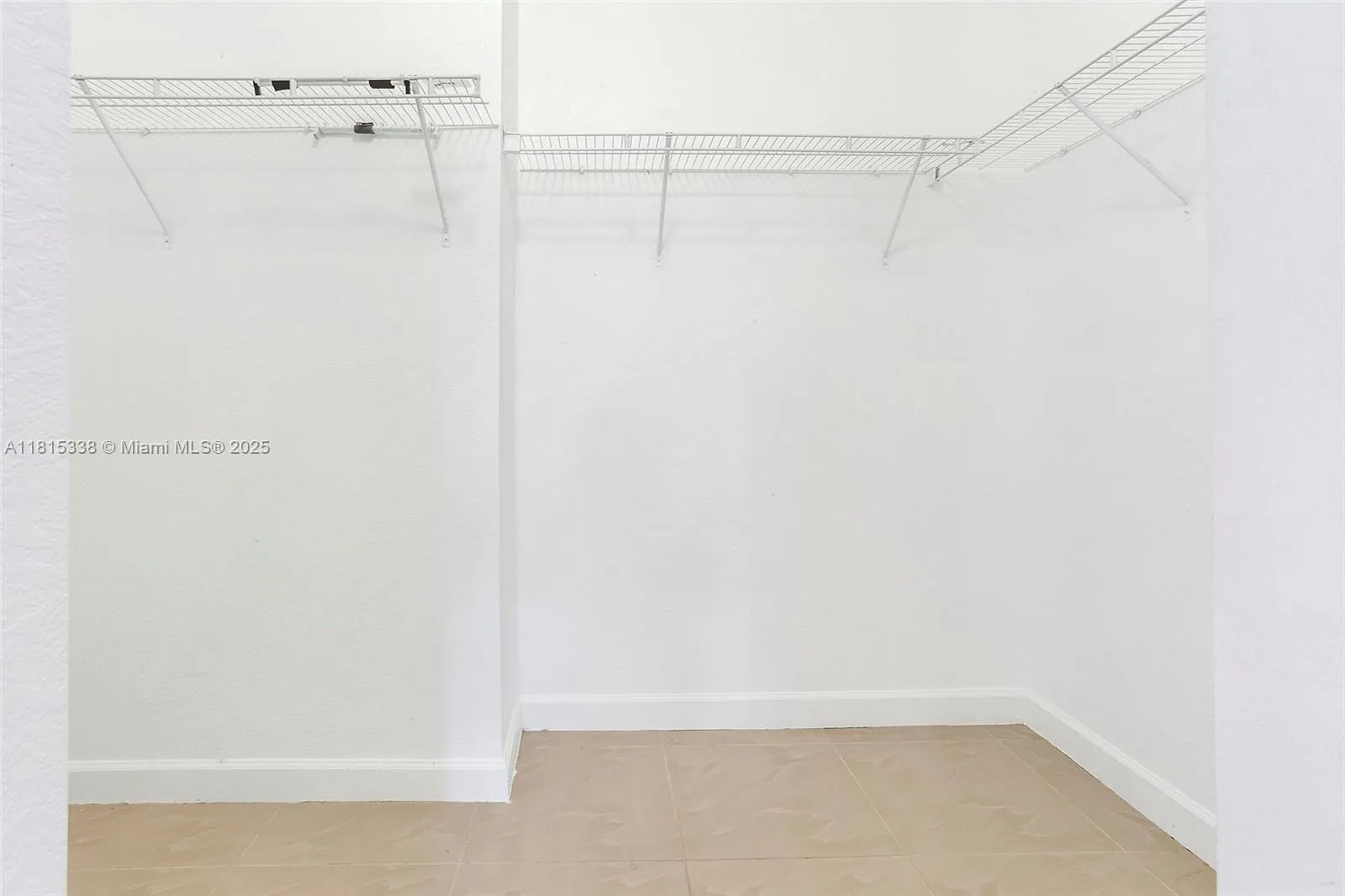 Cutler Bay, Florida 33190, United States, 4 Bedrooms Bedrooms, ,3 BathroomsBathrooms,Residential,Active,144739