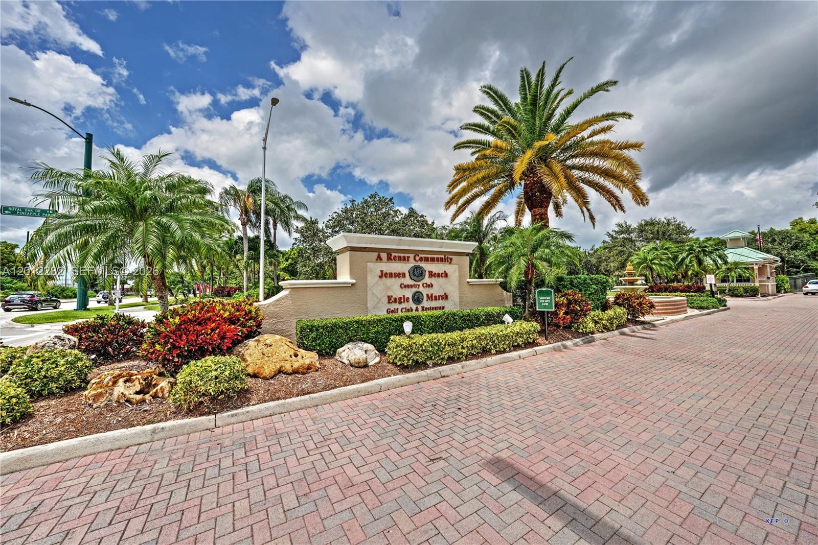 JENSEN BEACH GOLF AND COU - Residential Lease
