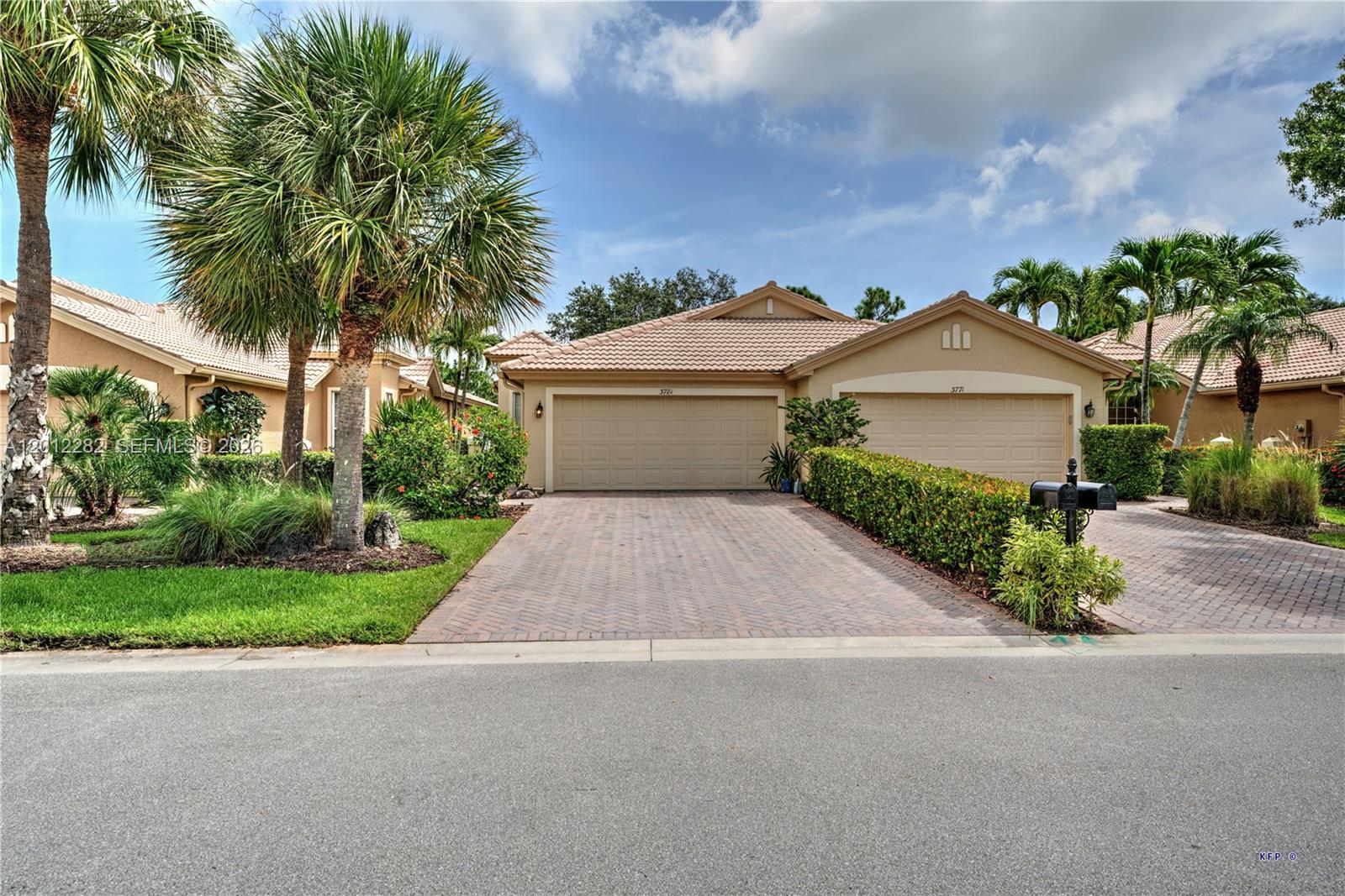JENSEN BEACH GOLF AND COU - Residential Lease