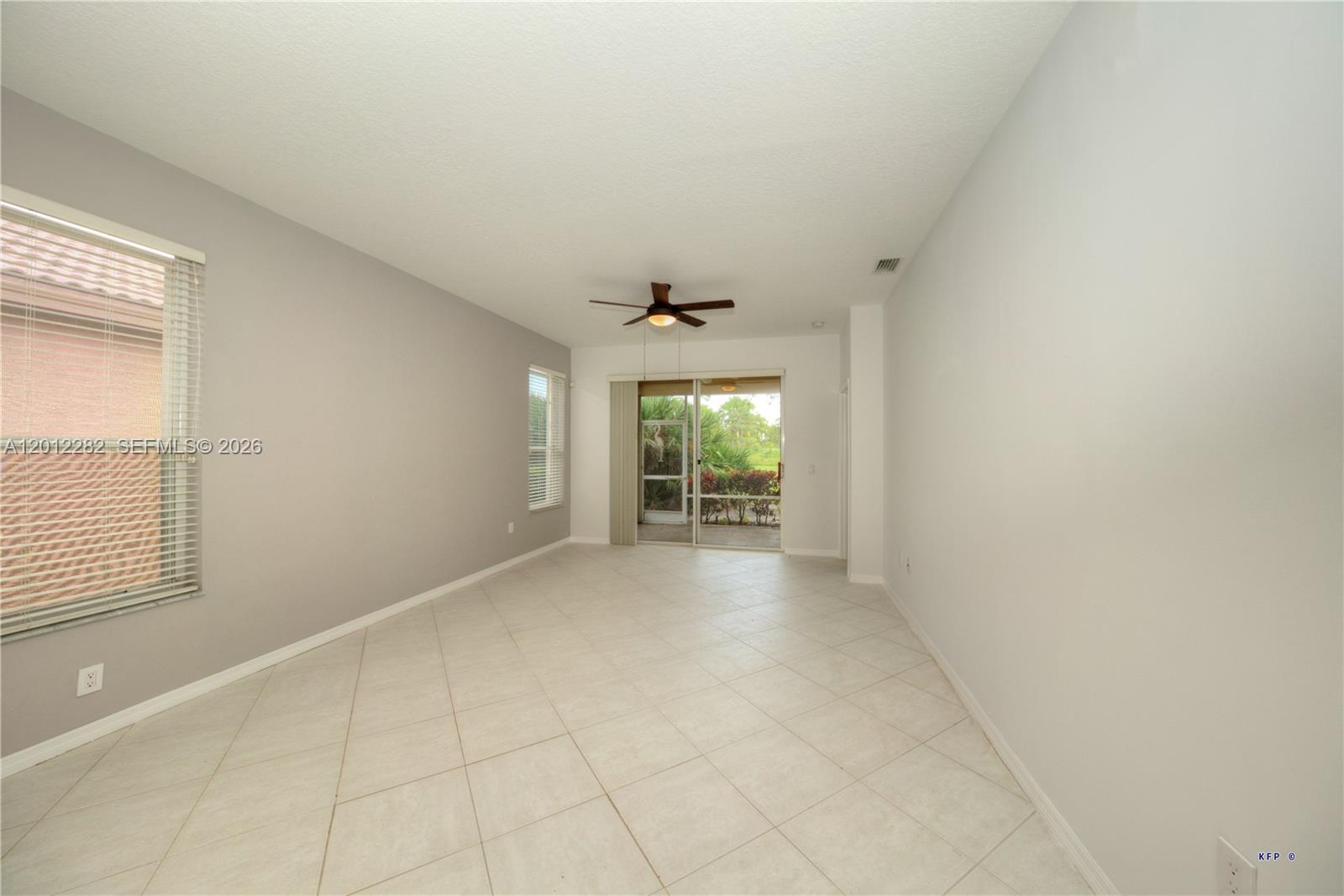 JENSEN BEACH GOLF AND COU - Residential Lease