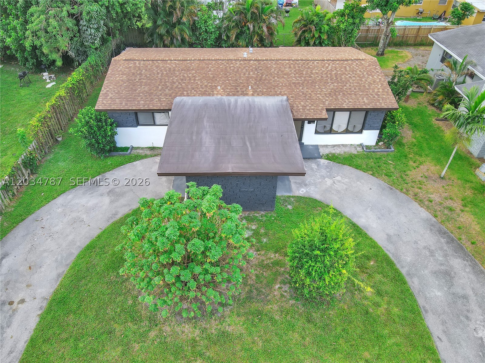 3810 NW 6th St