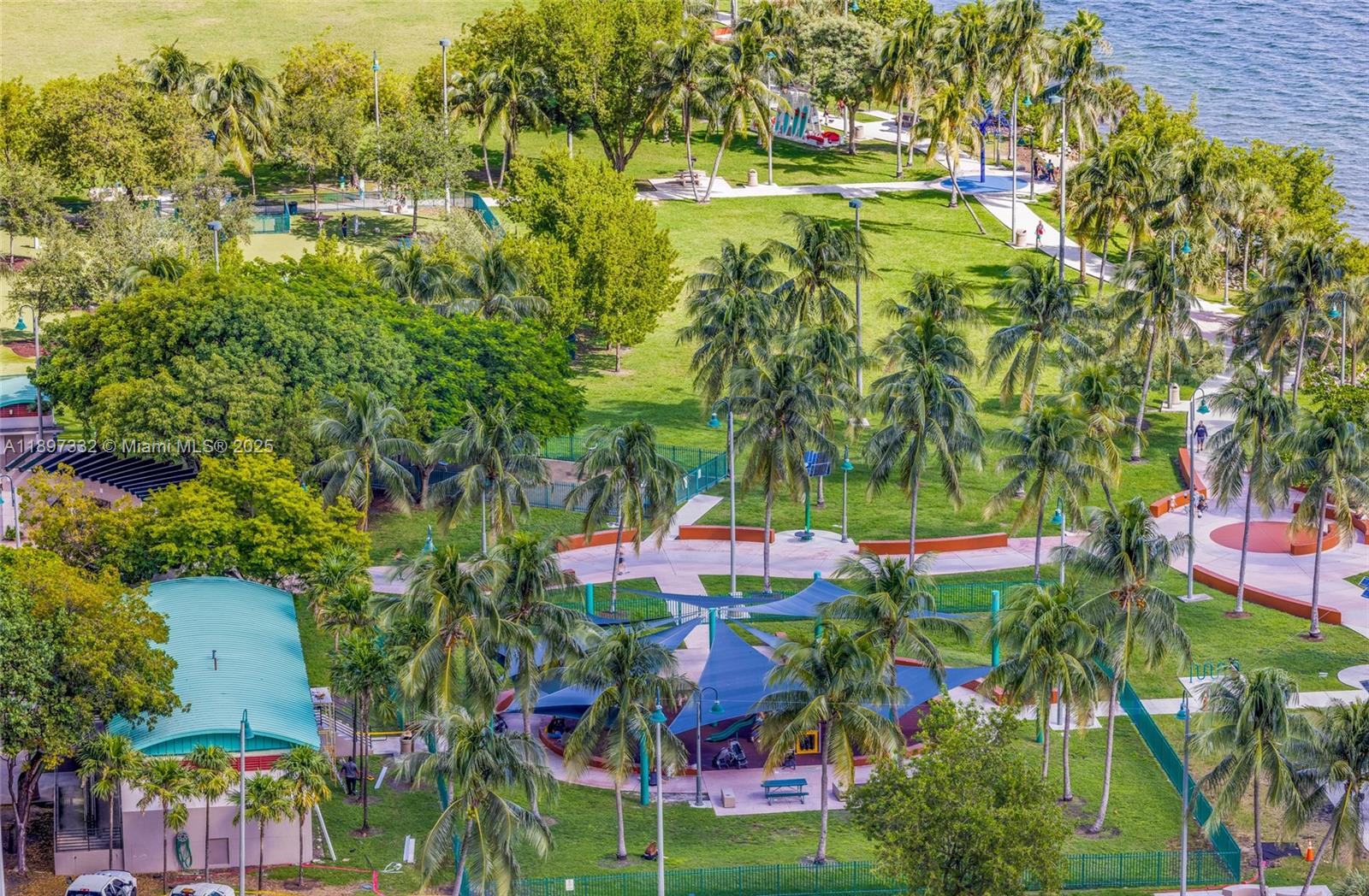 VENETIA CONDO - Residential