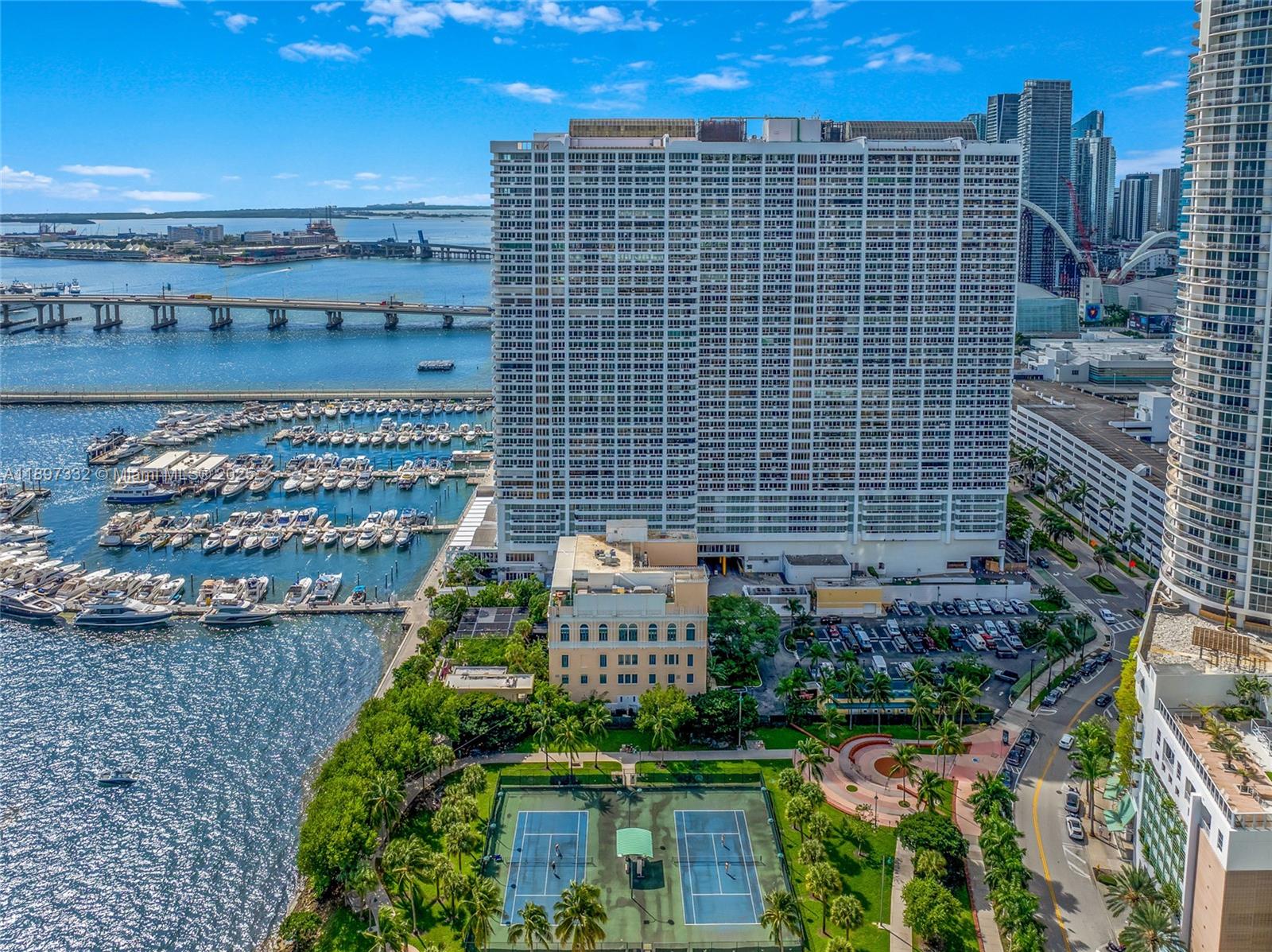 VENETIA CONDO - Residential