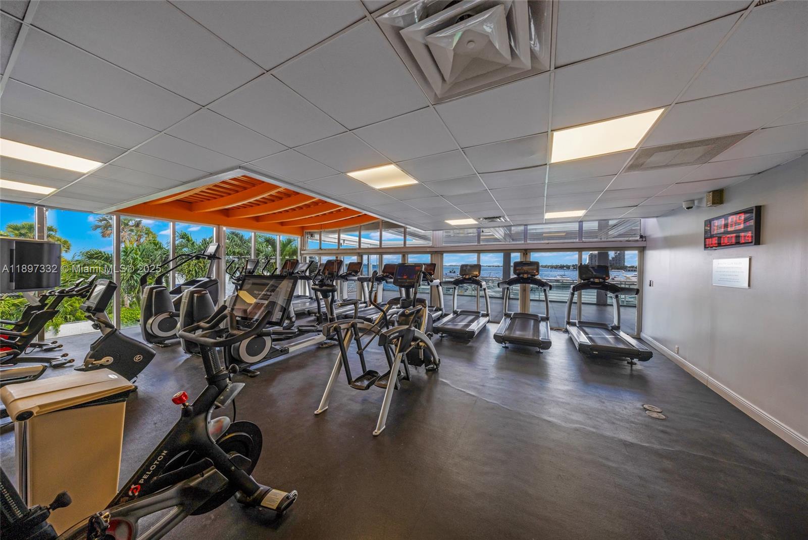 VENETIA CONDO - Residential