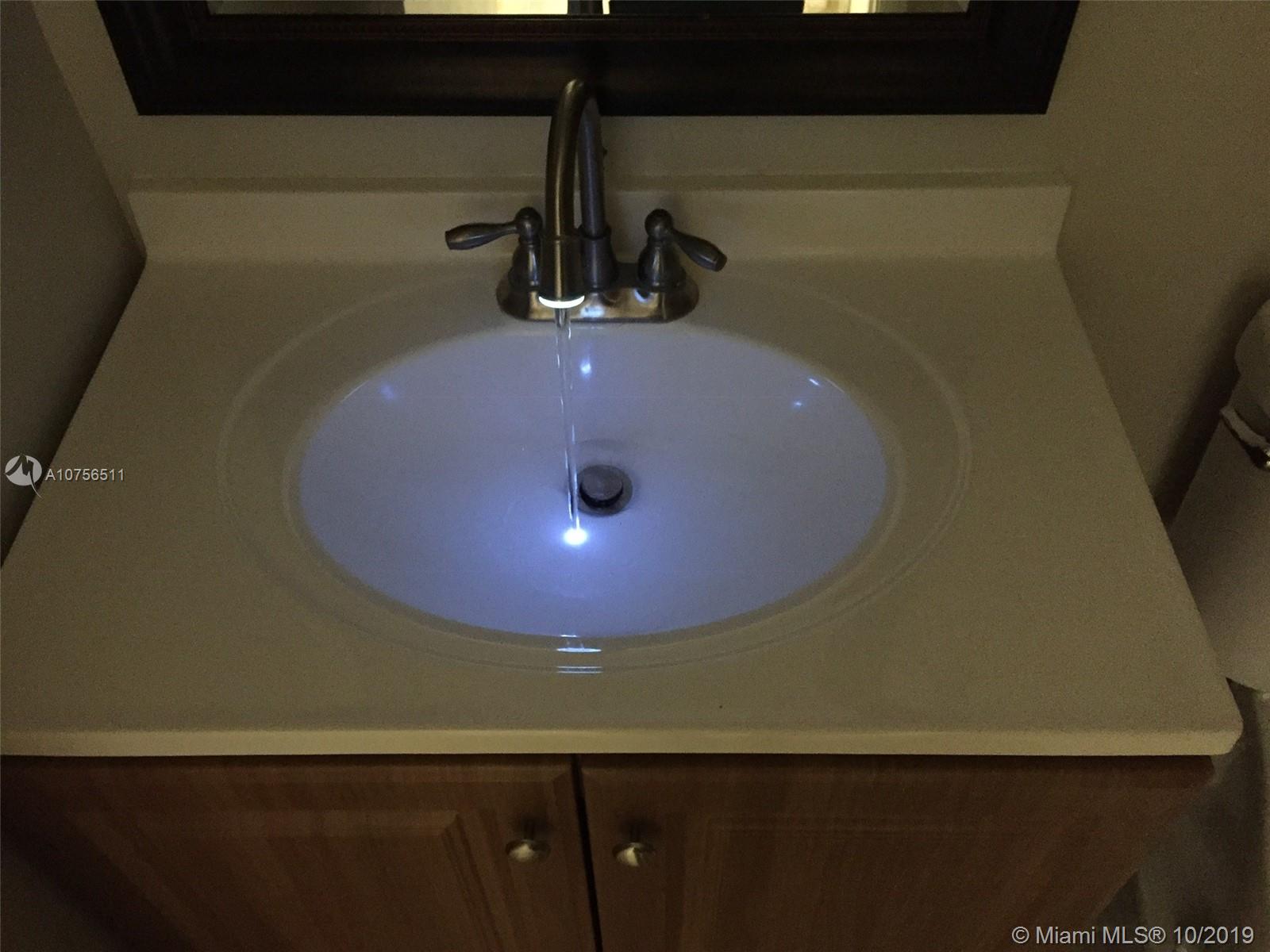 CLUB QUARTERS AT RAINTREE - Residential Lease