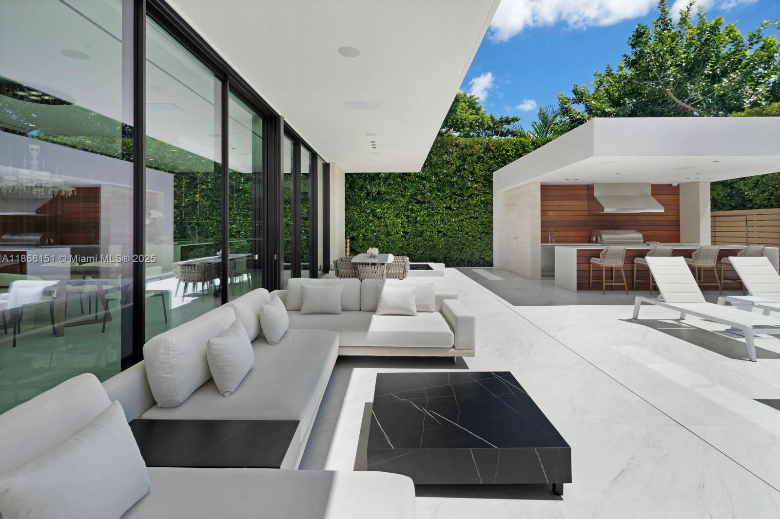 BAY POINT - Residential