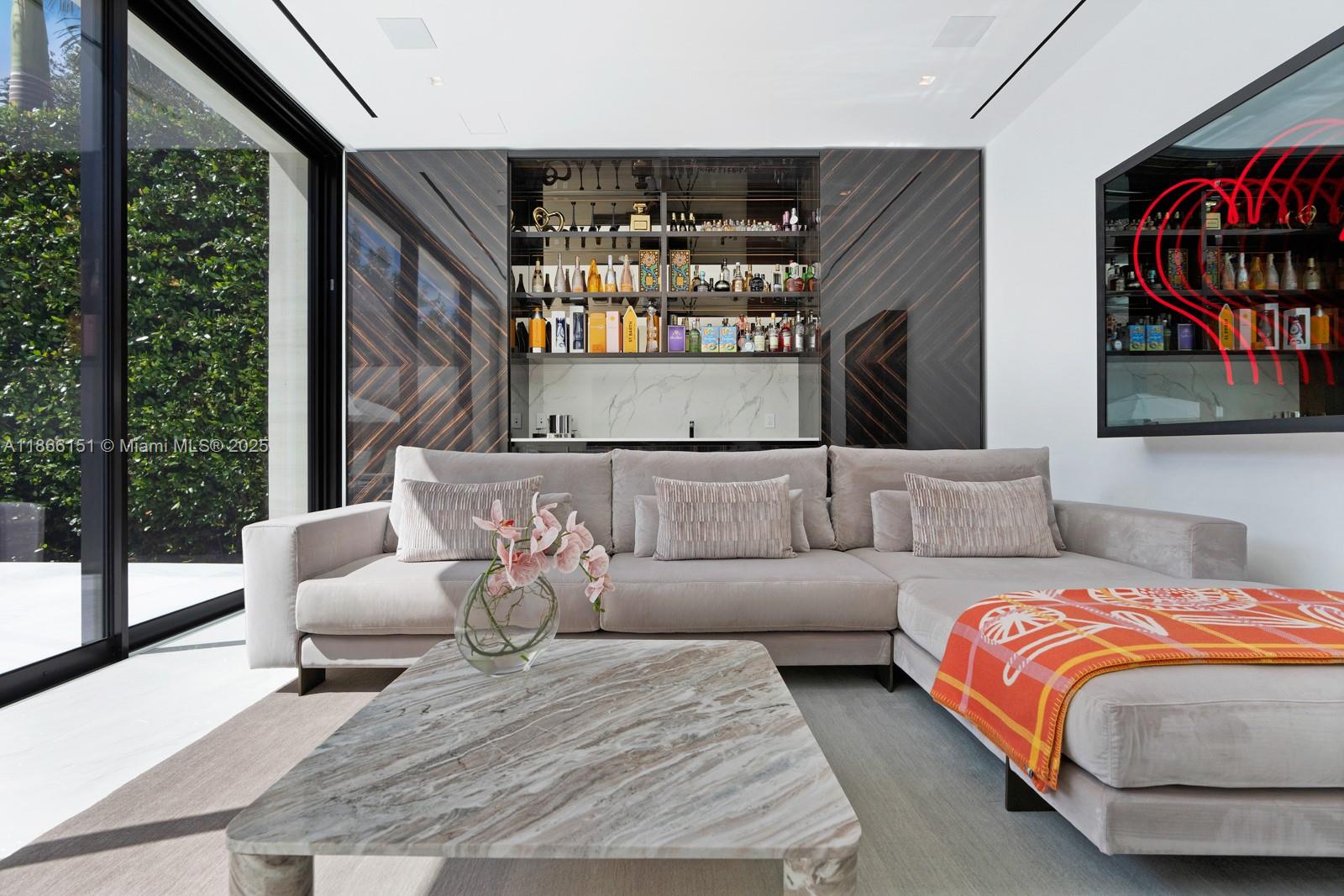 BAY POINT - Residential