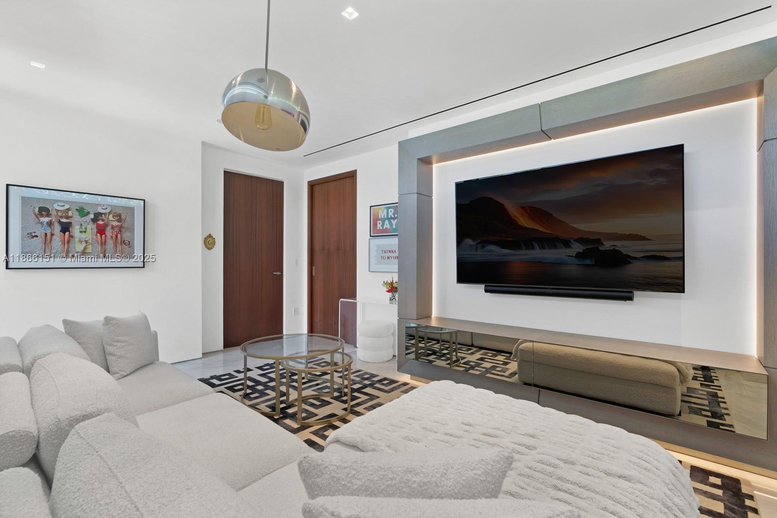 BAY POINT - Residential