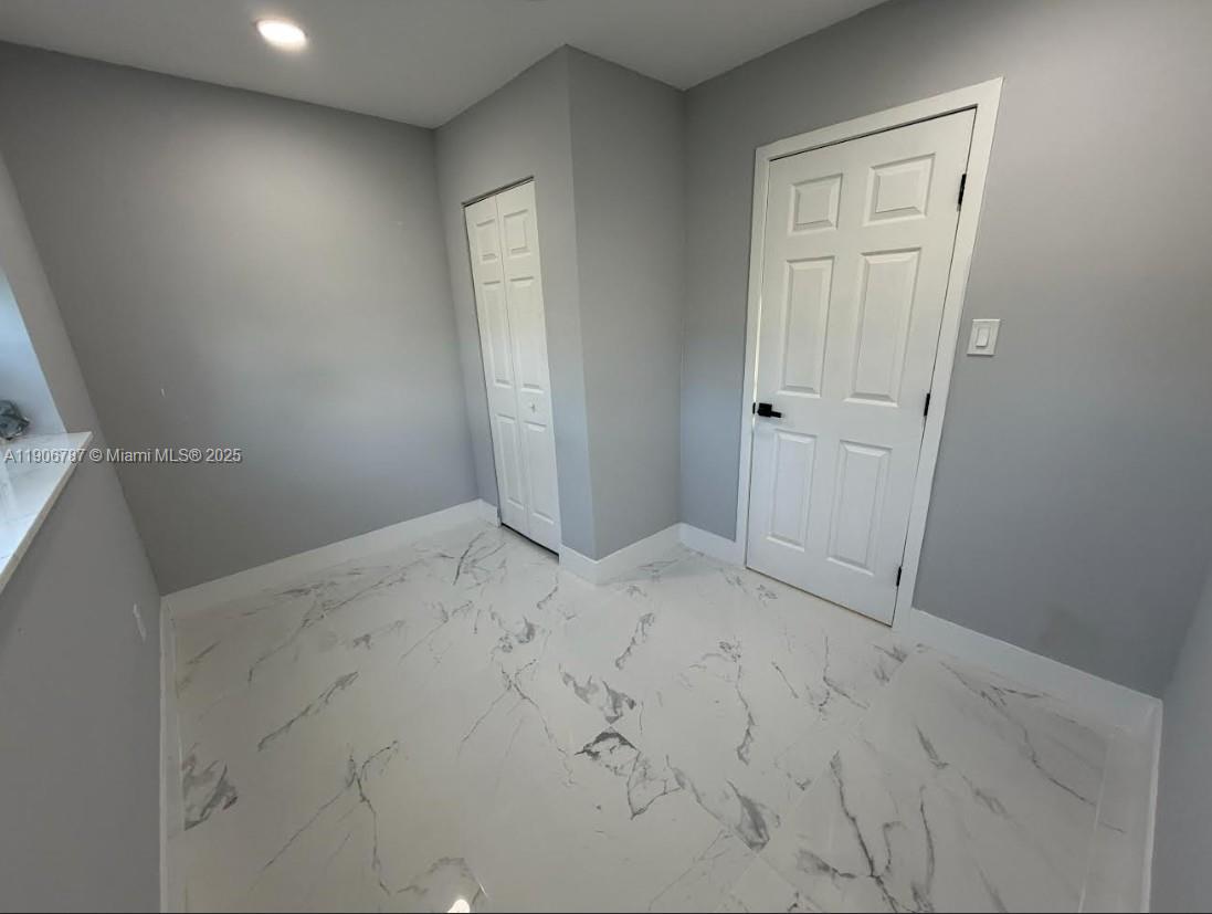 SOUTH HOLLYWOOD AMD PLAT - Residential