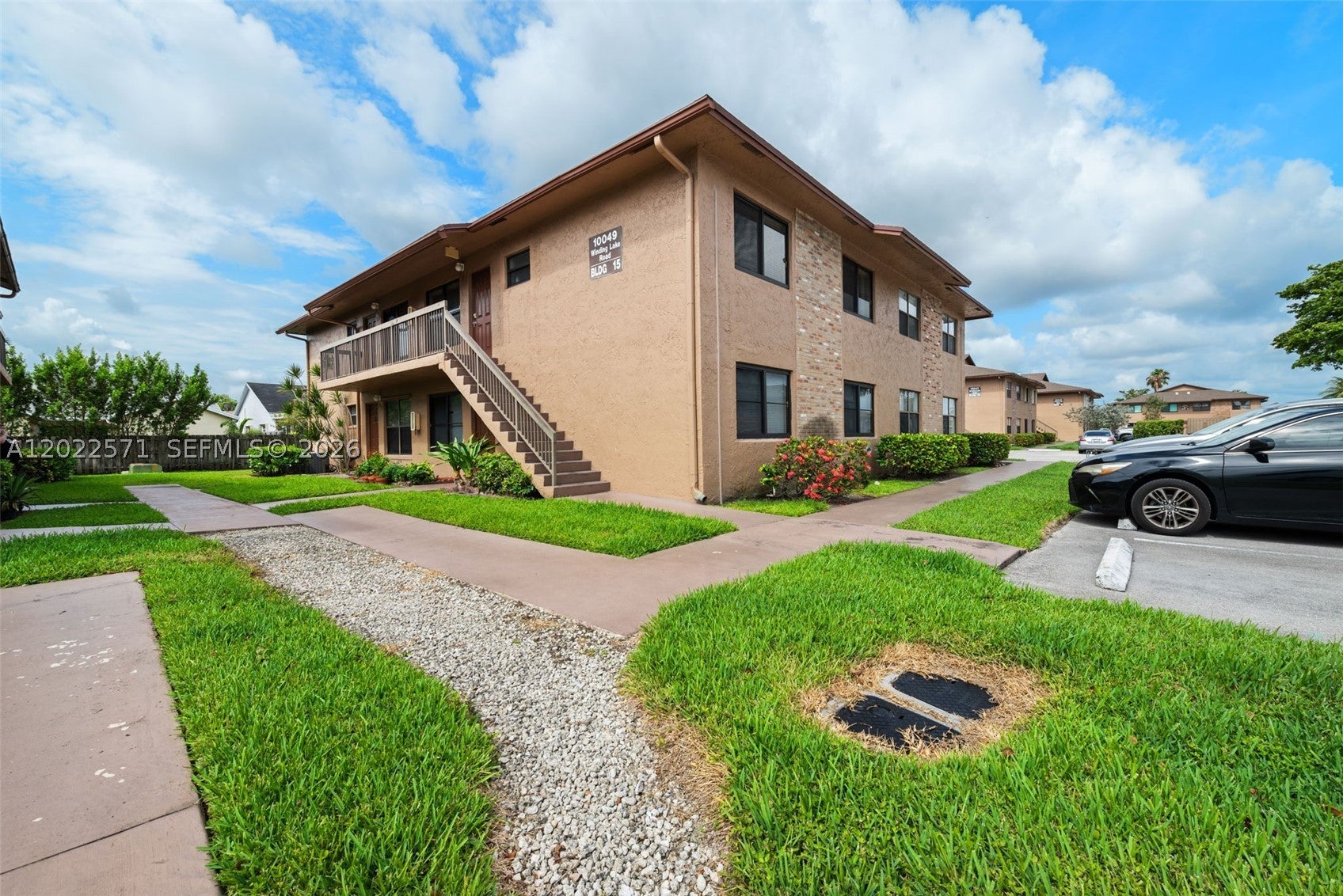 10049 Winding Lake Rd