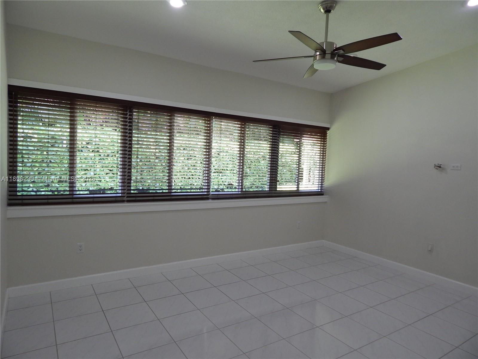 TIMBERWOOD ESTATES - Residential Lease