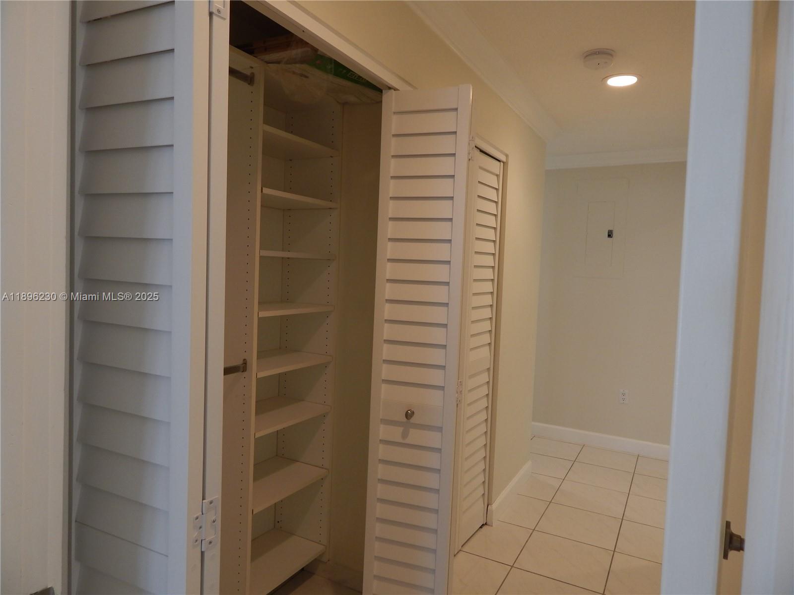 TIMBERWOOD ESTATES - Residential Lease