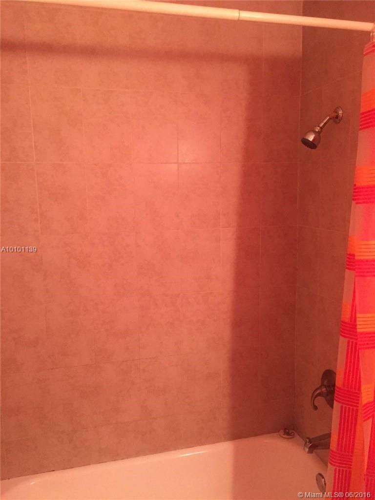 Emerald Isles Condo - Residential Lease
