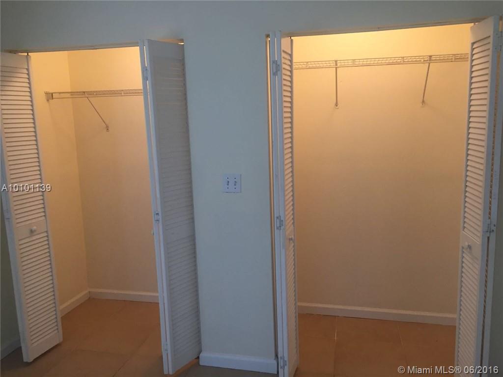 Emerald Isles Condo - Residential Lease