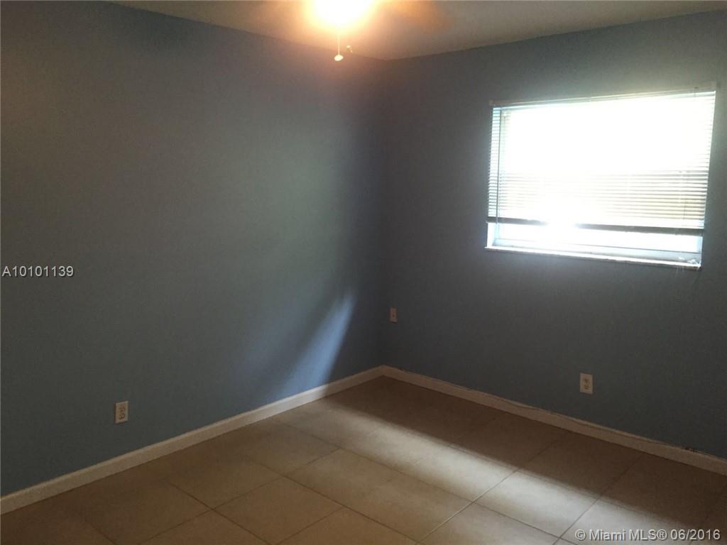 Emerald Isles Condo - Residential Lease