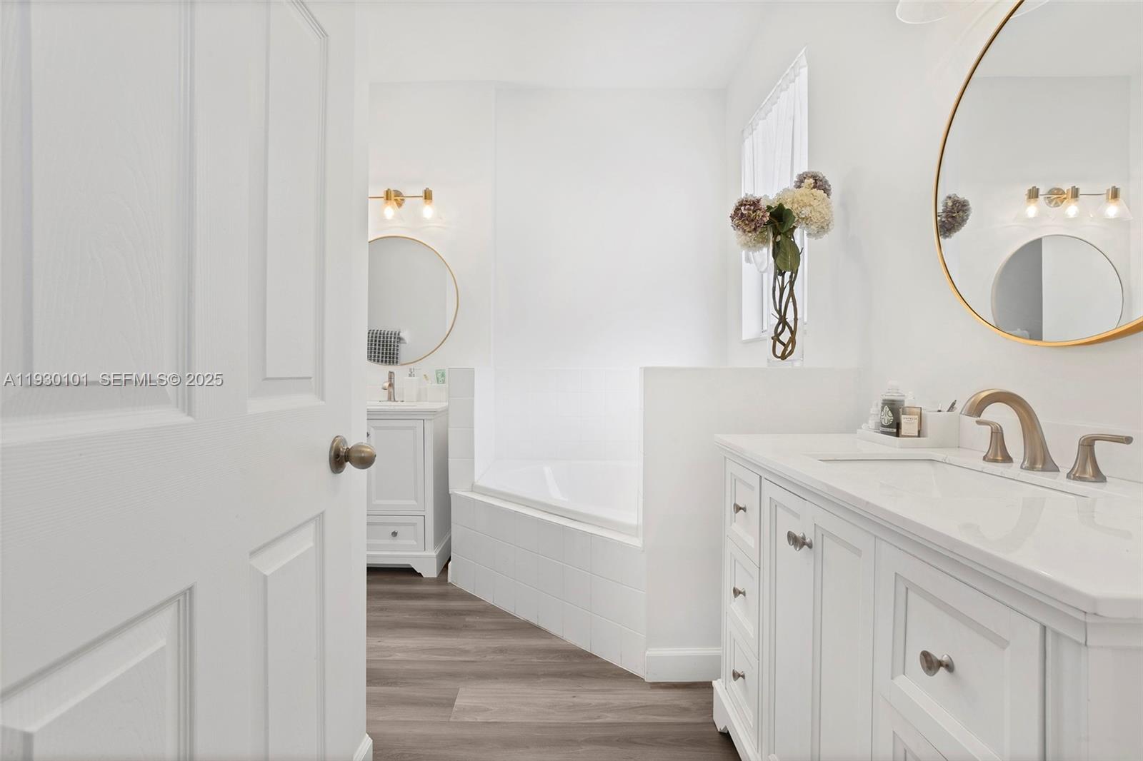 COURTS AT TUSCANY - Residential Lease