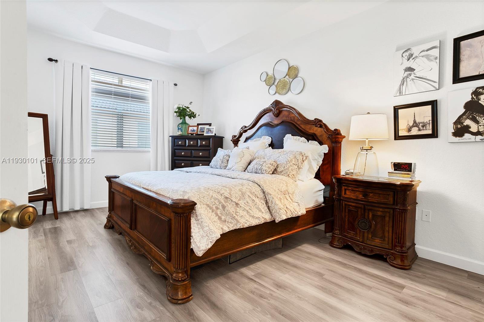 COURTS AT TUSCANY - Residential Lease