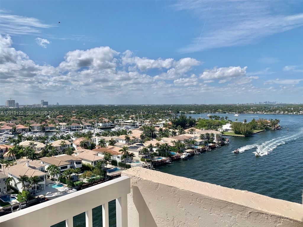Photo of 1500 S Ocean Dr #17E, Hollywood, FL 33019 (MLS # A12019122)