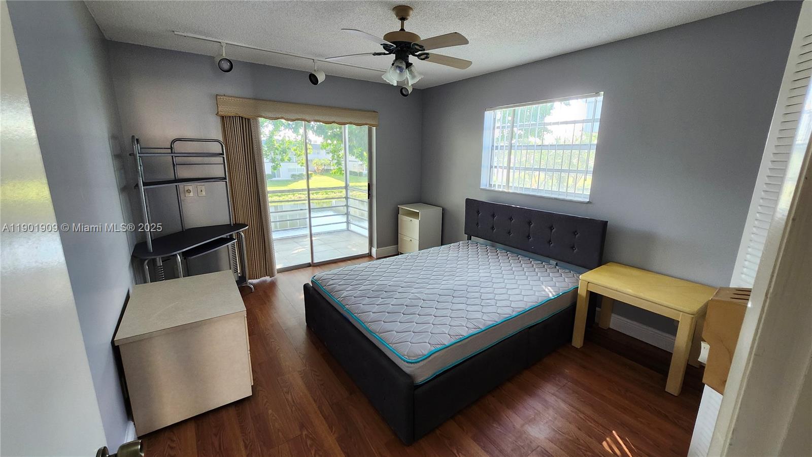 KINGS POINT SAXONY CONDOS - Residential Lease