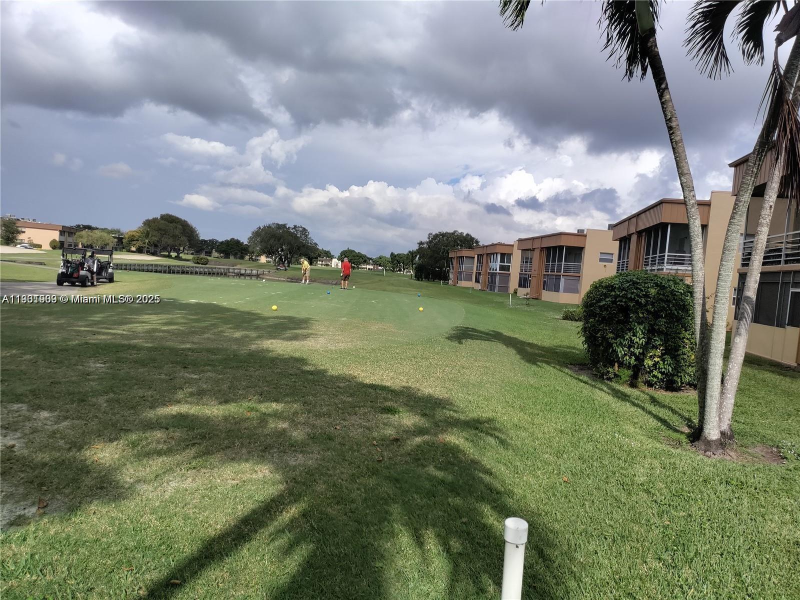 KINGS POINT SAXONY CONDOS - Residential Lease