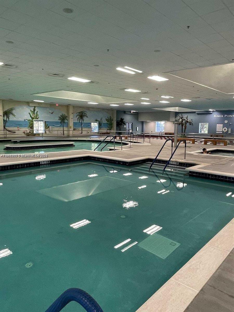 KINGS POINT SAXONY CONDOS - Residential Lease